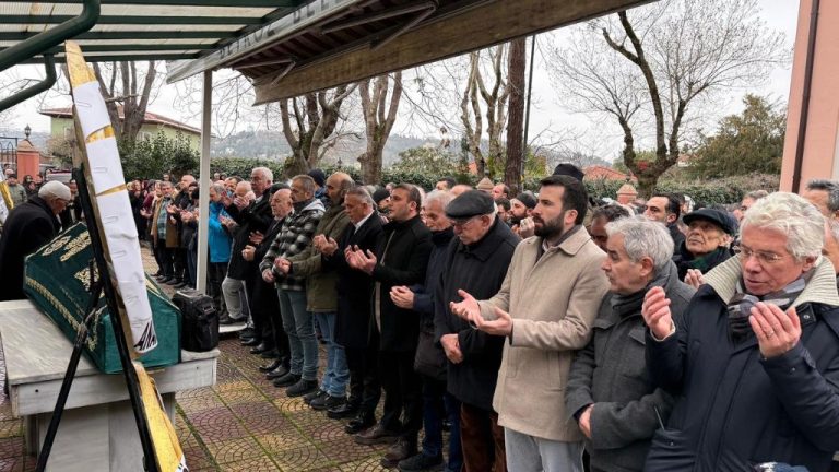 Beykoz Siyaseti Tek Yürek Oldu:Oktay Merve Dualarla Ebediyete Uğurlandı