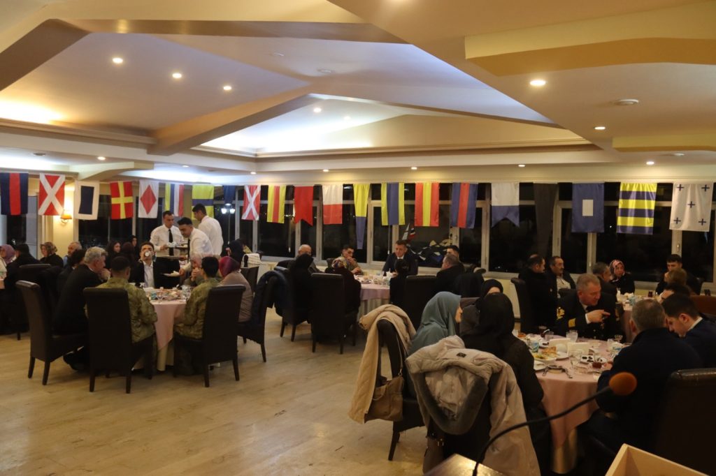 İstanbul Boğaz Komutanlığı’ndan Şehit Aileleri ve Gaziler Onuruna İftar