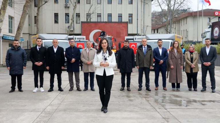 Beykoz’un Temizlik Filosuna Bakanlık Desteği: 5 Yeni Araç Hizmete Alındı