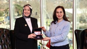 BAKAN YARDIMCISI LEMAN YENİGÜN AK’TAN BEYKOZ BELEDİYESİ’NE ZİYARET