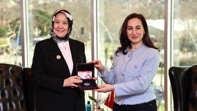 BAKAN YARDIMCISI LEMAN YENİGÜN AK’TAN BEYKOZ BELEDİYESİ’NE ZİYARET