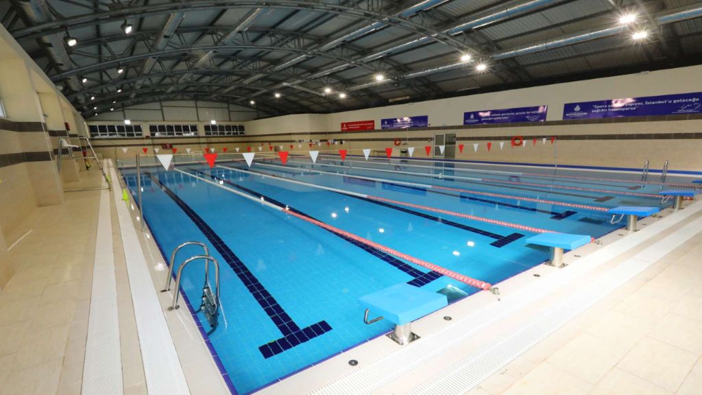 Şahin Köktürk Spor Salonu Tartışması:“Havuzdaki Eşanjörler Kırılmış, Klimalar Götürülmüş”