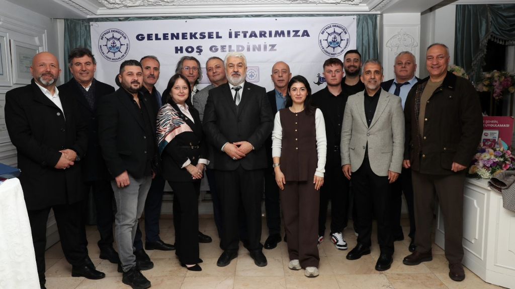 DENİZCİLİK CAMİASI BEYKOZ’DA İFTAR SOFRASINDA BULUŞTU: MEZUN DAYANIŞMASI KORU’DA TAÇLANDI