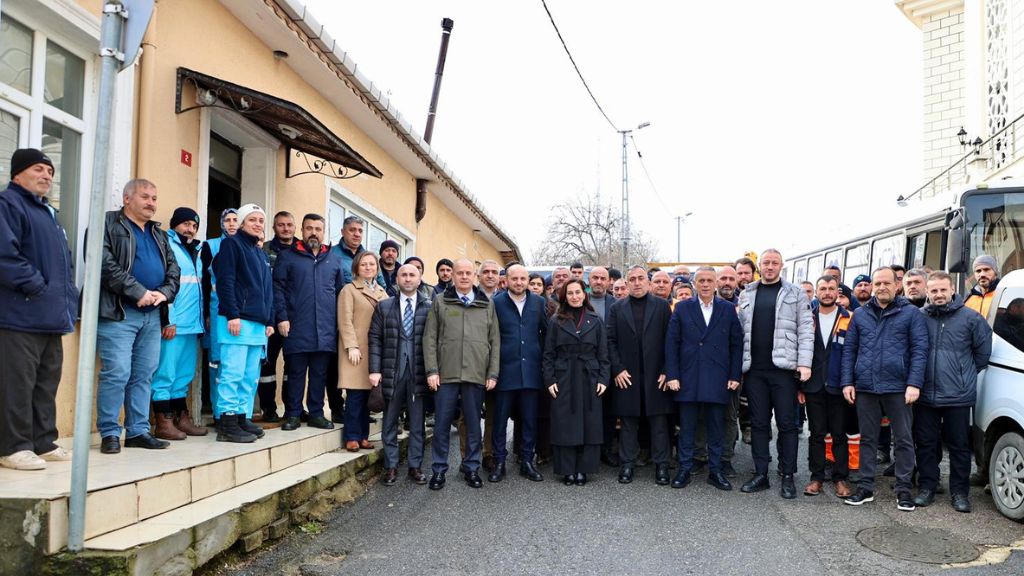 Paşamandıra’da Belediye Ekiplerinden Saha Çalışması