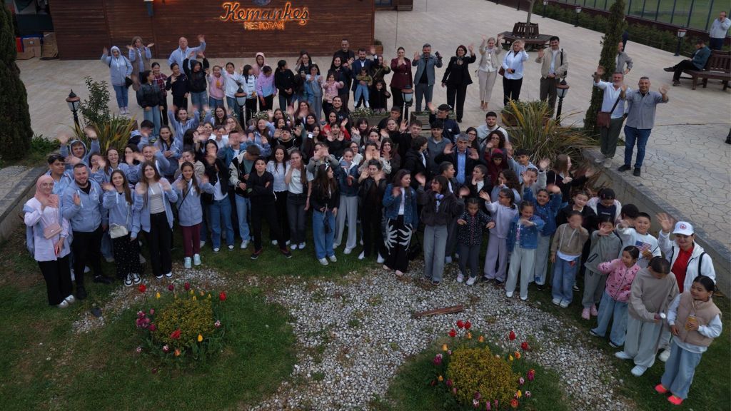 ATATÜRK’ÜN ARMAĞANI; BEYKOZ’DA DÜNYA ÇOCUKLARIYLA TAÇLANDI: 23 NİSAN COŞKUSU SINIRLARI AŞTI