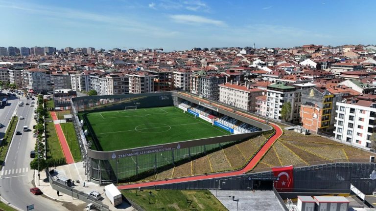 DARISI BEYKOZ STADI’NIN BAŞINA: İBB’DEN BAHÇELİEVLER’E DEV KOMPLEKS