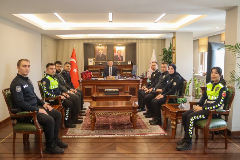 BEYKOZ İLÇE EMNİYET MÜDÜRLÜĞÜNDEN KAYMAKAM ÜRKMEZER’E 10 NİSAN POLİS HAFTASI ZİYARETİ