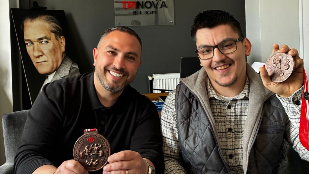 BEYKOZ’UN GURURU YİĞİT, KAVACIK’TA MELİH KARAKAYA’NIN KONUĞU OLDU!