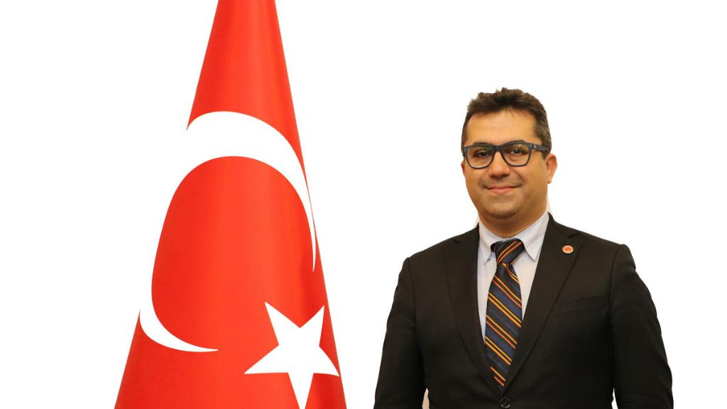 AHMET DELİAK: “TÜRKİYE SAVUNMA SANAYİSİNDE OYUN KURUCU BİR ÜLKE KONUMUNA YÜKSELMİŞTİR”