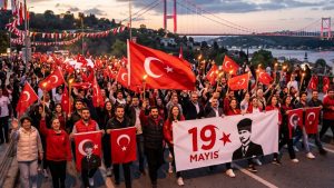 CHP BEYKOZ’DAN 19 MAYIS KUTLAMASI: KAVACIK’TAN OTAĞTEPE’YE BAĞIMSIZLIK YÜRÜYÜŞÜ