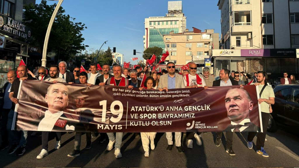 CHP BEYKOZ’DAN 19 MAYIS’TA GÖRKEMLİ KUTLAMA: KAVACIK’TAN OTAĞTEPE’YE COŞKU DOLU KORTEJ